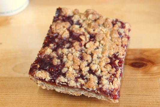 Raspberry Oat Bar